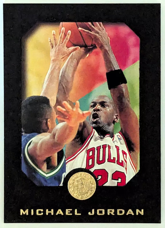 Michael Jordan - 1995-96 Skybox E-XL Black Border #10